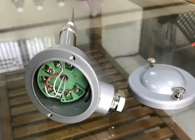 Cảm biến nhiệt độ Pt100 ngõ ra 4-20mA